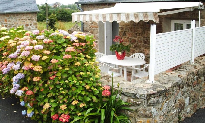 Lanmodez House | Terraced House in Lanmodez near Sandy Beaches
