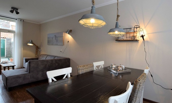 Municipality of Katwijk House | Terraced House in Katwijk near the Beach