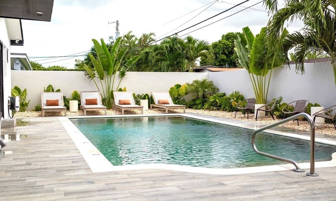 Westchester House | Terramar Villa- Luxury near Doral & MIA