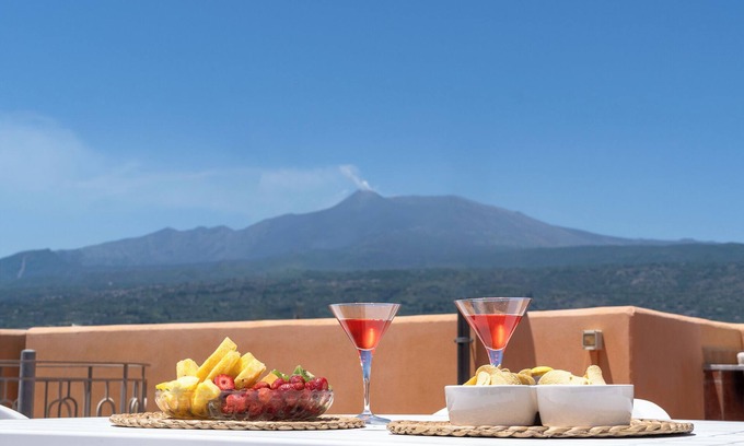 Fondachello Apartment | Terrazza sul Mare - Appartamento