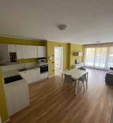 Ponte Arche Apartment | Terrazza sul Parco