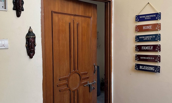 Sarnath Apartment | Terrific 2-bedroom apartment with WiFi in Varanasi