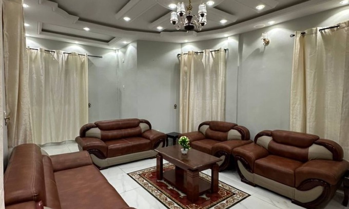 Yaounde House | Terrific 3-bedroom building in Yaoundé