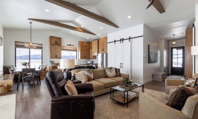 Driggs House | Terrific 5-bedroom house on 160 acres Driggs, Idaho