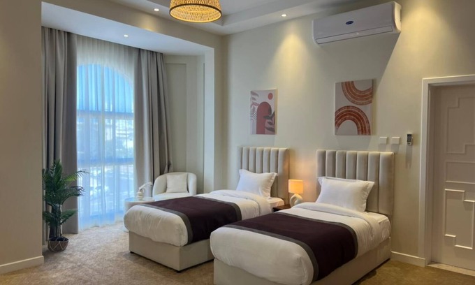 Al Wasl Villa | Terrific bedroom villa in Dubai - Female Only