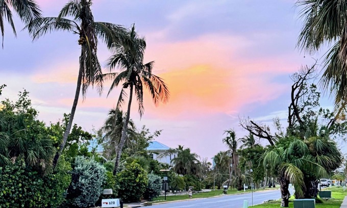 Longbeach Village House | Terrific Island Village Hideaway