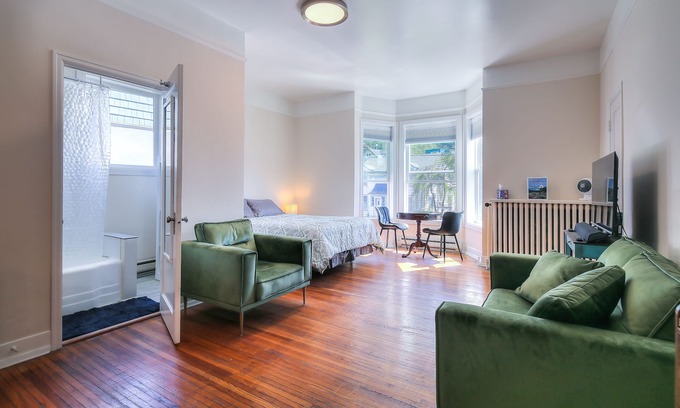 Downtown Juneau Apartment | Terrific studio with WiFi in Juneau