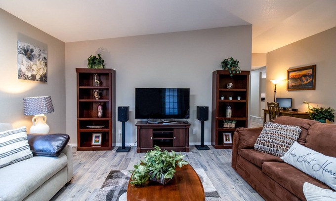 Sierra Vista House | Territorial Oasis 3BR/2BA centrally located in Sierra Vista