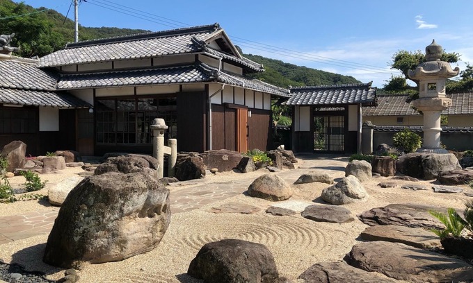Ieura House | Teshimas Oceanview Retreat TokutoQueen Villa Up to 6guests including infant/Shozu-gun Kagawa