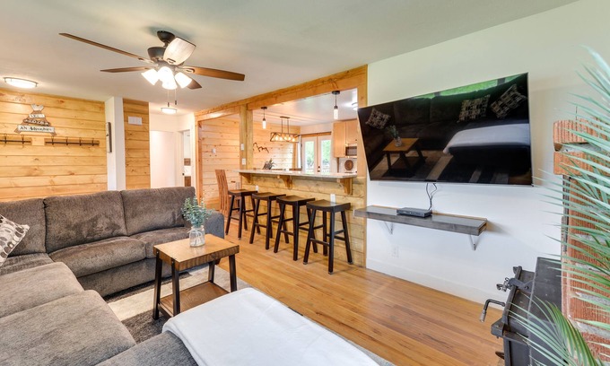 Ashton House | Teton Valley Getaway: Fenced Yard, Grill