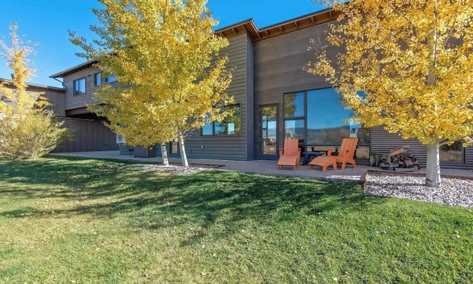 Victor House | Teton Vista Retreat - Modern Seclusion - 360 Views