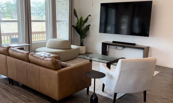 Bulverde House | Texas Hill County - Modern Living