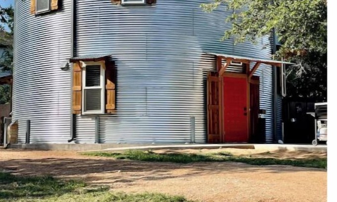 Liberty Hill Apartment | Texas Living, Silo Stylenn