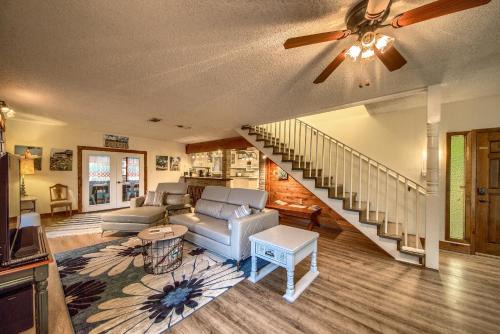 New Braunfels House | Texas River Haus LD 1683