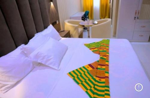 Accra Hotel | Texas Royal Lodge Hotel