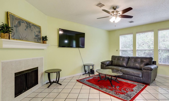 Mesquite House | Texas Vacation Rental Home: 16 Mi to Dallas