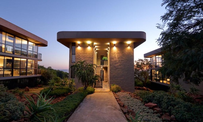 Greater Johannesburg Metropolitan Area Hotel | Thaba Eco Hotel