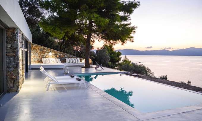 Punta Villa | Thalasses Villas Skiathos 6 People Beachfront Villa