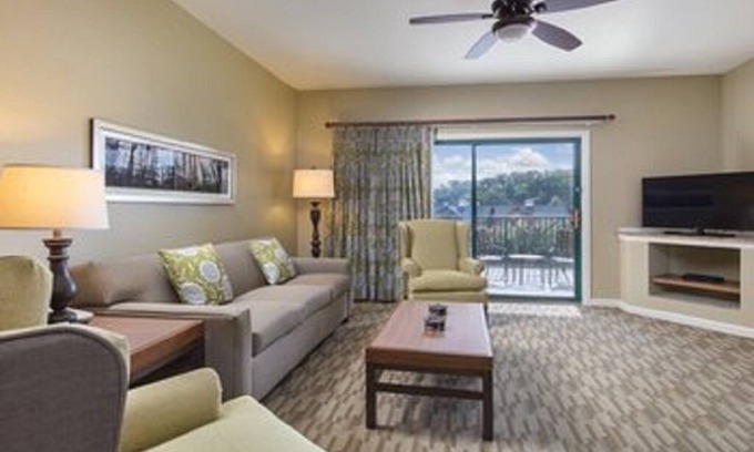 Sevierville Condo | THANKSGIVING IN THE SMOKY MTNS - 3 BR CONDO - WYNDHAM RESORT