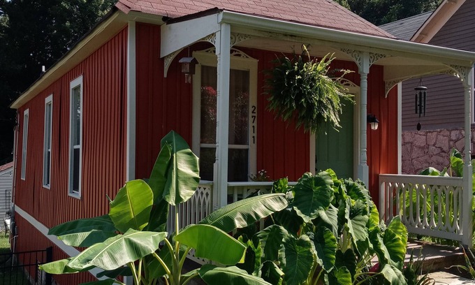 Missionary Ridge House | Thatcher's Mill House On The Ridge and Four Legged Friendly!