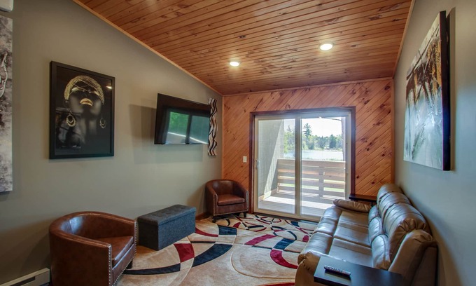 Interlochen Apartment | The 7th Overlook *Traverse City *Sleeping Bear Dunes