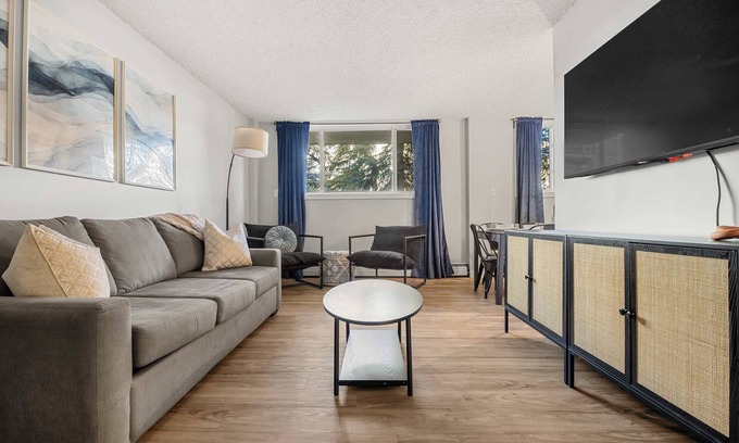 Mission District Apartment | The Abstract | 3BR Condo Near 17th Ave & Stampede!