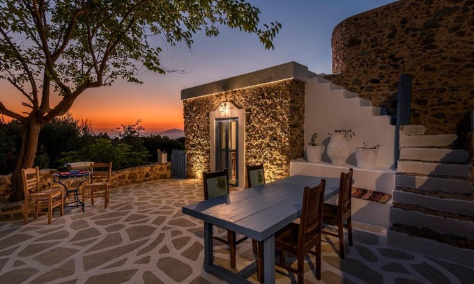 Zia Villa | The Aegean blue country house Old Milos