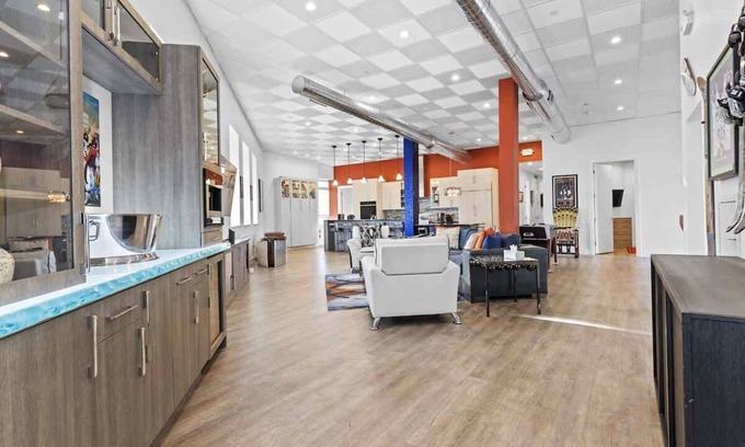 Downtown Denver Condo | The All-Star! Deluxe Penthouse in Heart of Downtown