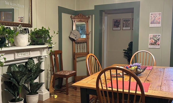 North Adams Apartment | The Allen House historic North Adams Home in the Berkshire Mountains