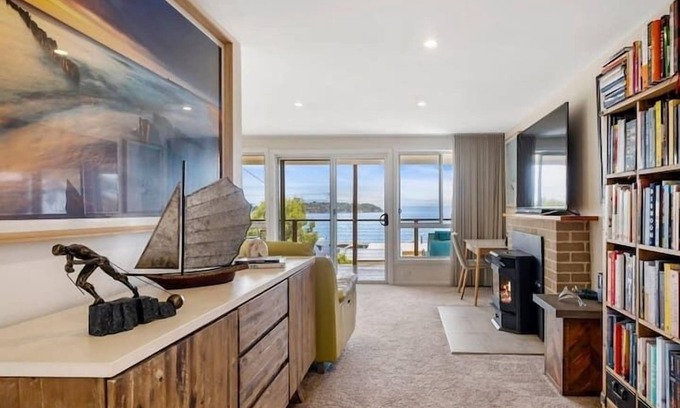 Southern House | The Alonnah' Beach House - Main House & Unit