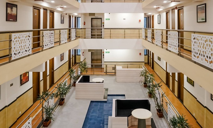 Kopar Khairane Hotel | The Altruist Business Hotel (NM -1)