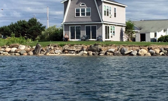 Scarborough Cottage | The Anchorage Cottage, Pine Point Maine ~ Wonderfully Cozy Cottage on the Water