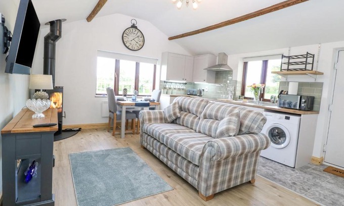 Hainford House | The Annexe, Grange Farm