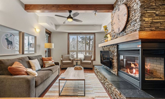 East Kootenay Apartment | The Antler Hideaway | Pool | Hot Tub | Fireplace