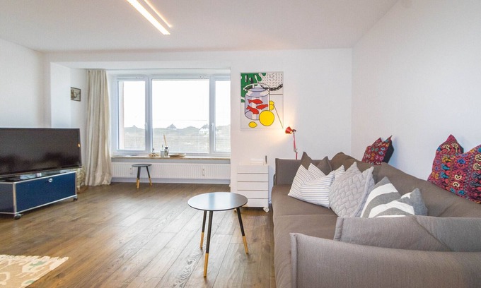 Hornum Apartment | The apartment offers about 90 square meters for up to 4 people.