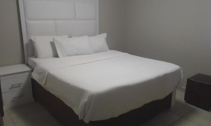 Sandown Apartment | The Apartment On Katherine Street In Central Sandton