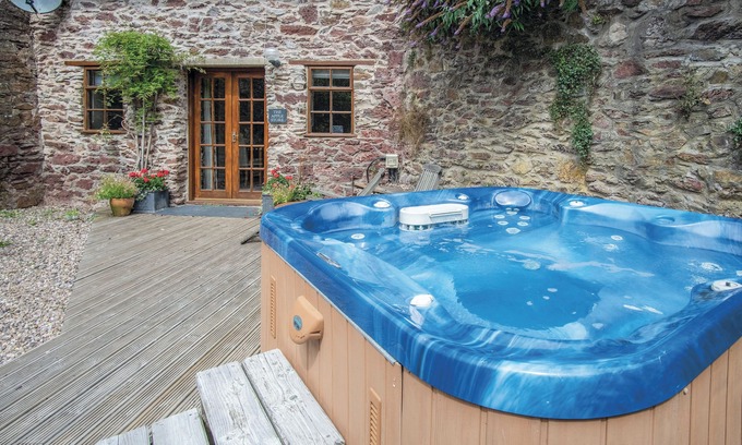 St Ishmaels Cottage | The Apple Store - 1 Bedroom Cottage - St Ishmael's