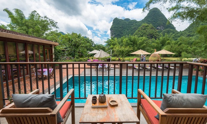 Ten Mile Gallery Cabin | The Apsara Lodge