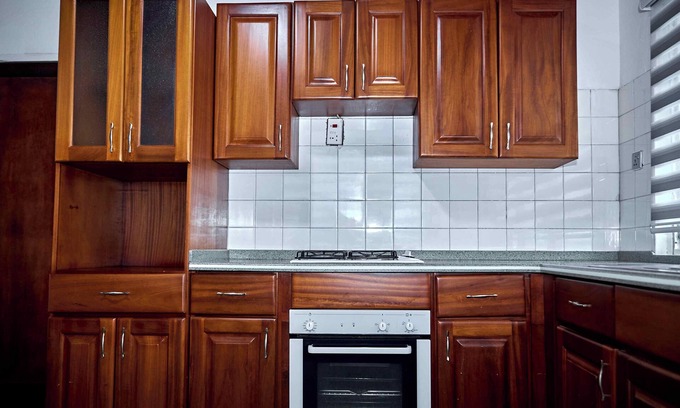 Ada House | The Arden’s: Charming and serene 4-bedroom getaway with modern amenities