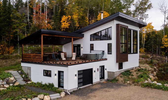Saint Irenee Ski Chalet | The Arial cottage, spectacular view and Spa
