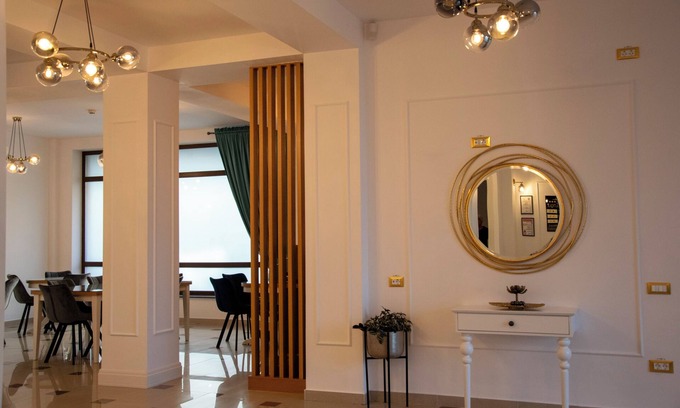 Piatra Neamt Hotel | The Art Boutique