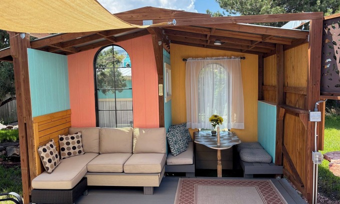 Monument Cottage | The Artist's Cottage, downtown Monument, CO