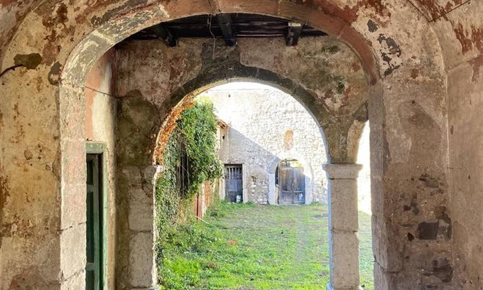 Montoro Villa | - The Artist Village