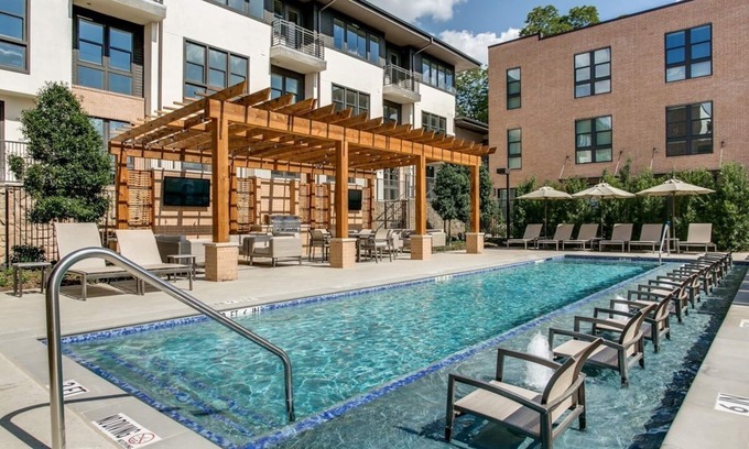 Cityplace Apartment | The Artistic Luxe Apartment in Uptown Dallas