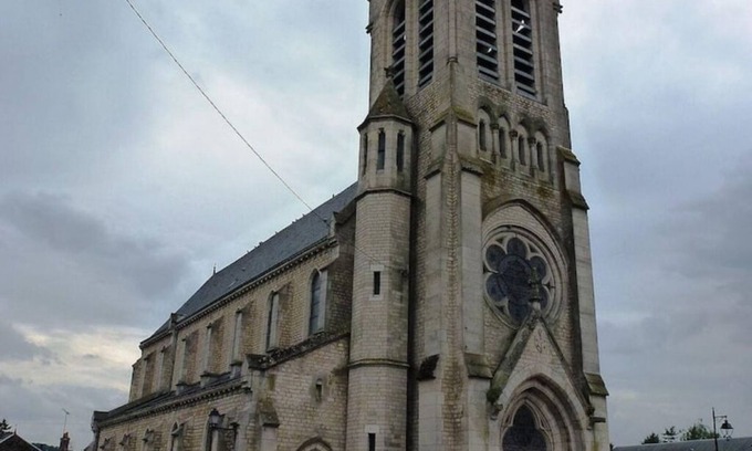 Montmeillant House | The Artists' Refuge