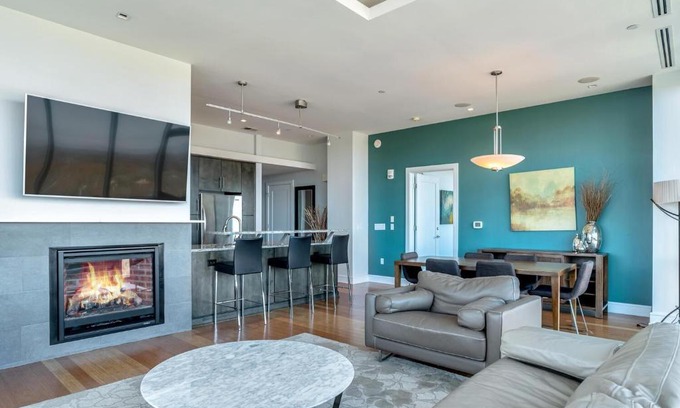 Downtown Asheville House | The Asheville Club at 151