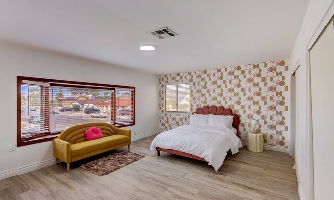 Paradise House | The Bachelorette Paradise IIn