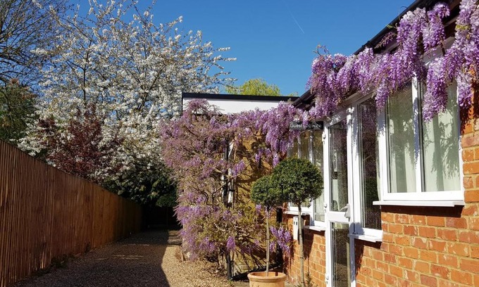 Maidenhead House | The Bakehouse Guesthouse