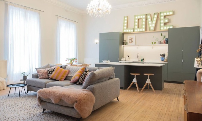 Lichfield Apartment | The Ballroom. Recently renovated huge 2 Bed, city centre.