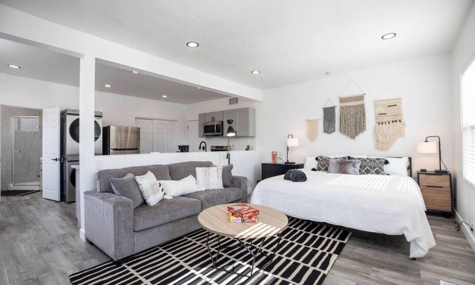 Central City Apartment | The Barber Loft-Close to Downtown, 35 Mins to Ski!